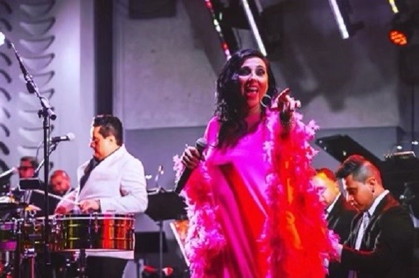 Tito Puente, Jr. y Melina AlmodóvarFoto: sobejazzfestival.com