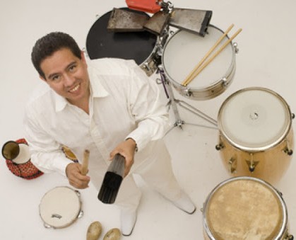 Wilmer Sifontes and his drums