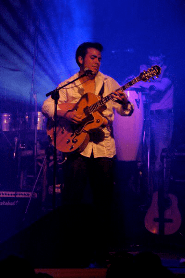 Gabriel playing live