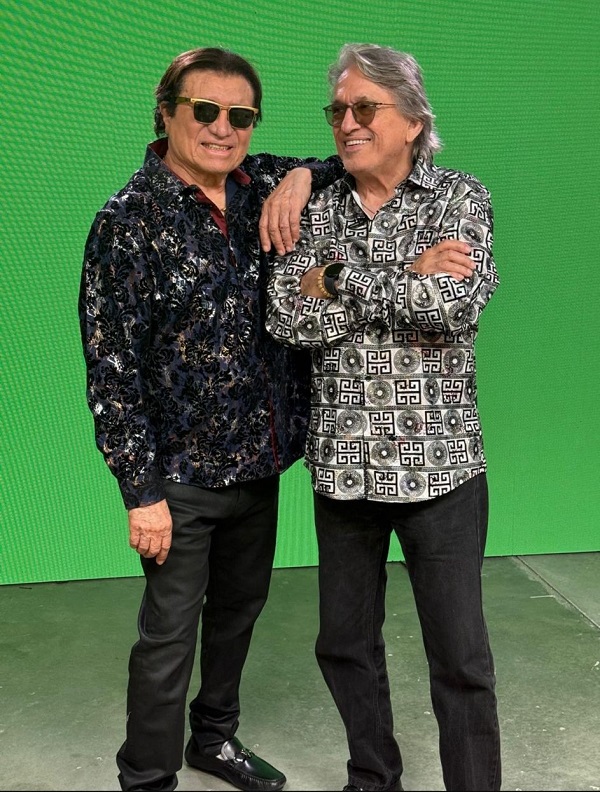 José Nogueras and Bobby Cruz combine their experience to produce "Yo soy tú, tú eres yo" (I Am You, You Are Me) by Bella Martinez