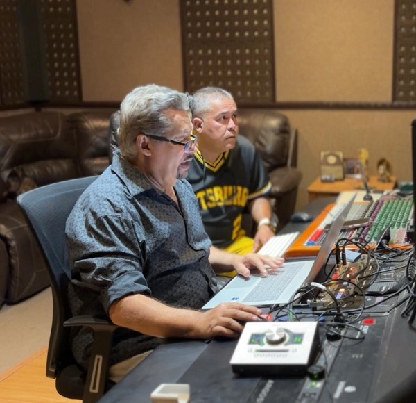 Nino Segarra y Yova Rodriguez en Puerto Rico