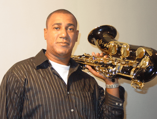 Papo Ross with his saxophone