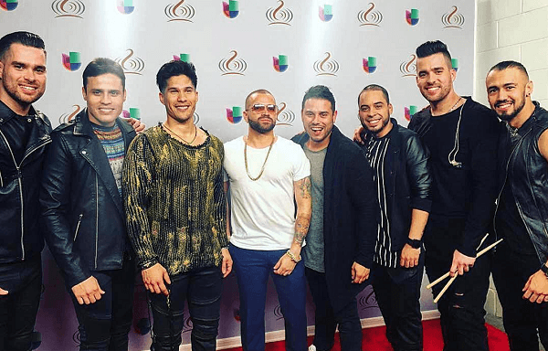 La Nota Band and Chino y Nacho