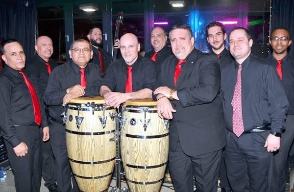 Jorge Torres and the band