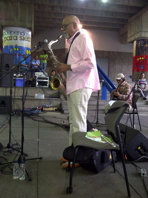 Victor Cuica in concert held on August 22, 2011 in Juan Pedro Lopez Square in Caracas