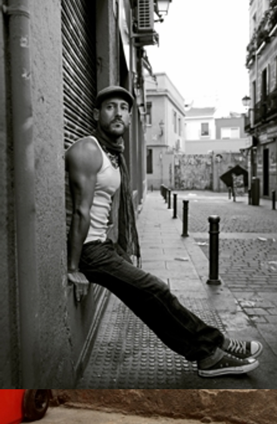 Photo 2: El Chinchilla