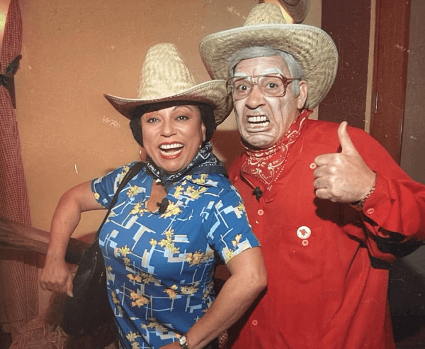 Carmen Nydia and Victor