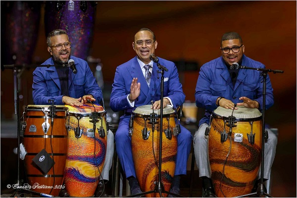 Gerardo Rivas (Hijo de Jerry Rivas el reemplaso de Jimmie Morales), Gilberto Santa Rosa y Pete Pergnon