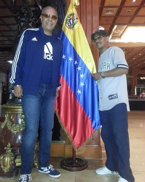 Herman Olivera El Sonero del Siglo XII y Dj. Augusto Felibert