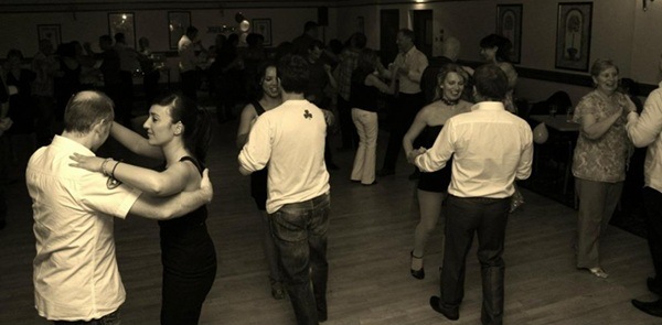 Suzanne Coates & Davis Hynes - Dance Lessons