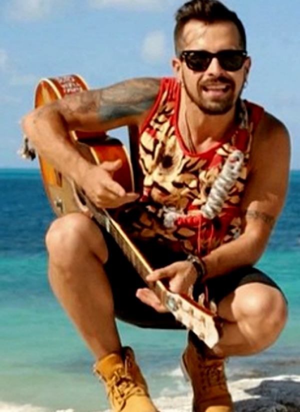 2- Mike Bahia